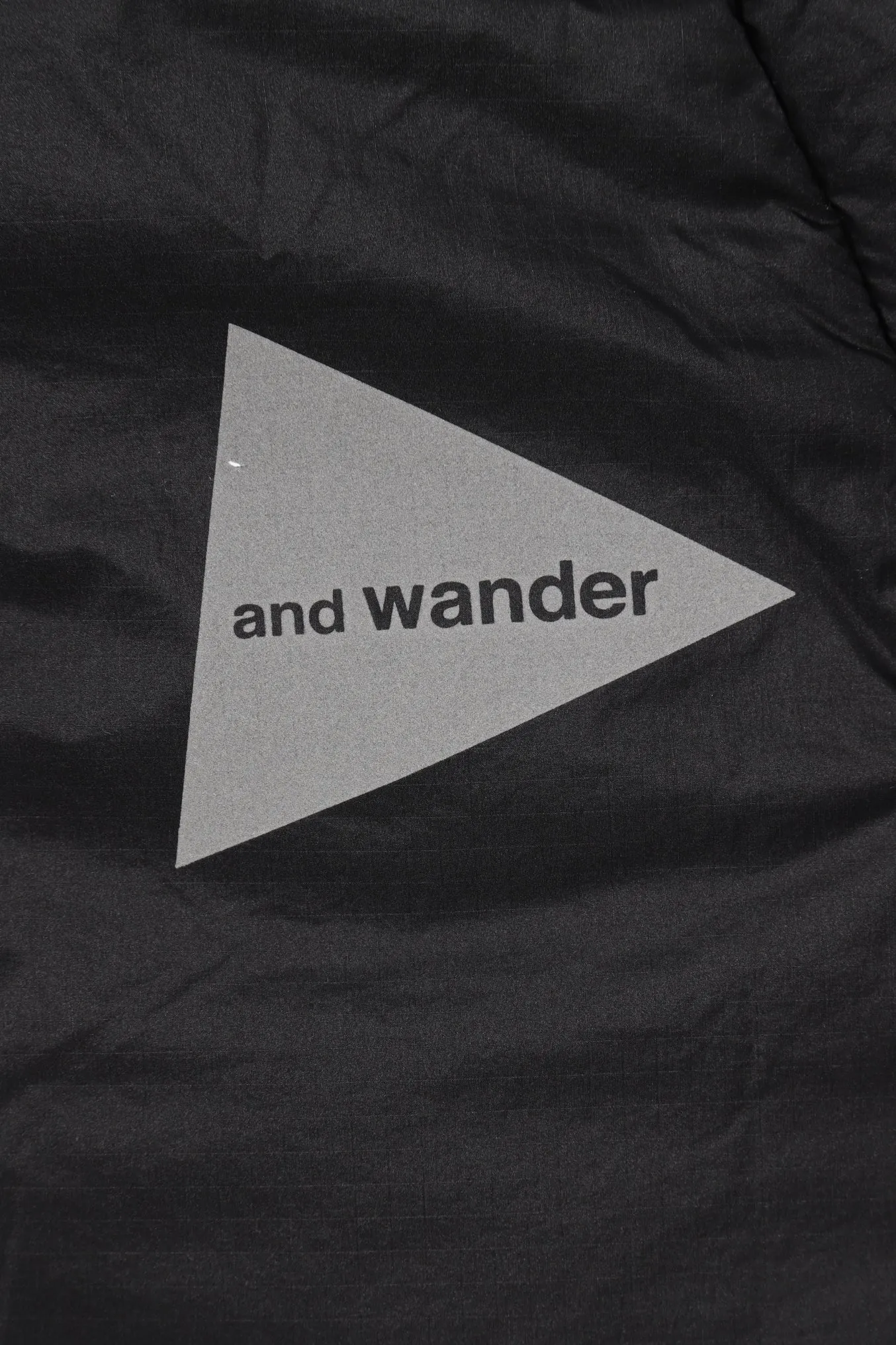 and wander - Ripstop Primaloft Insulation Coat - Black