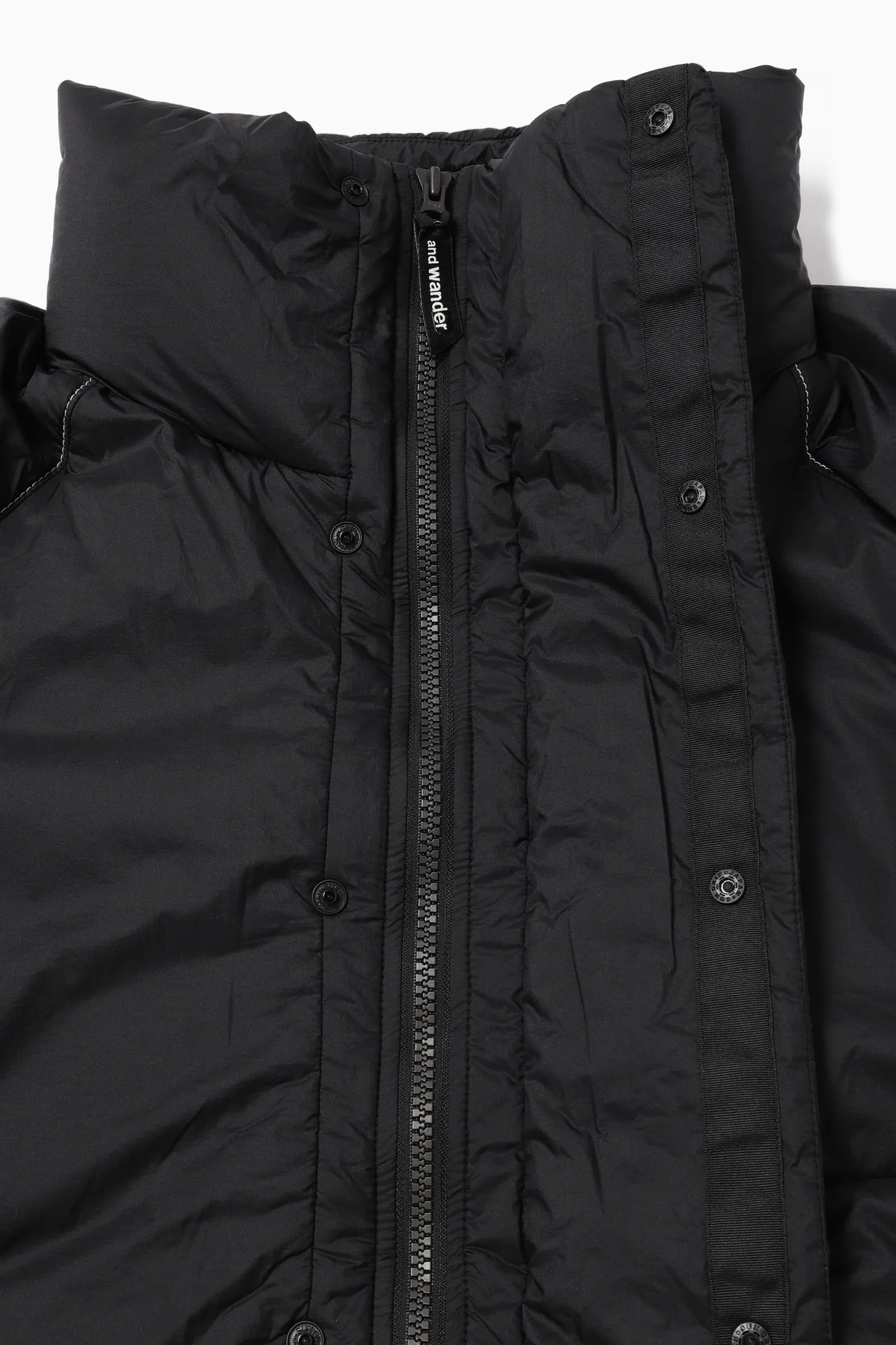 and wander - Ripstop Primaloft Insulation Coat - Black