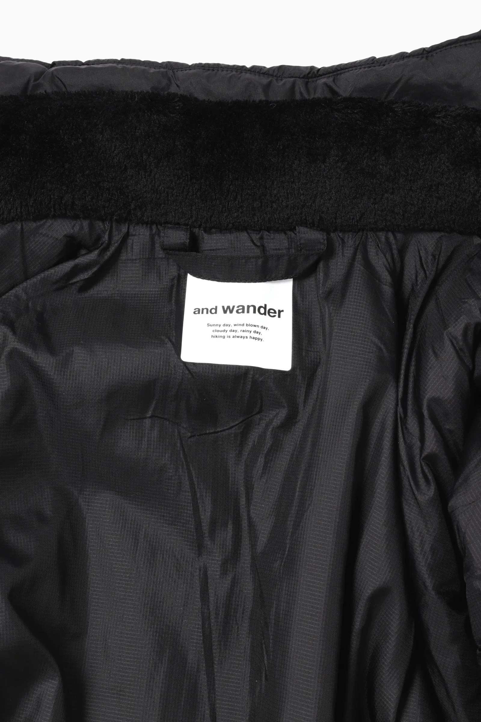 and wander - Ripstop Primaloft Insulation Coat - Black