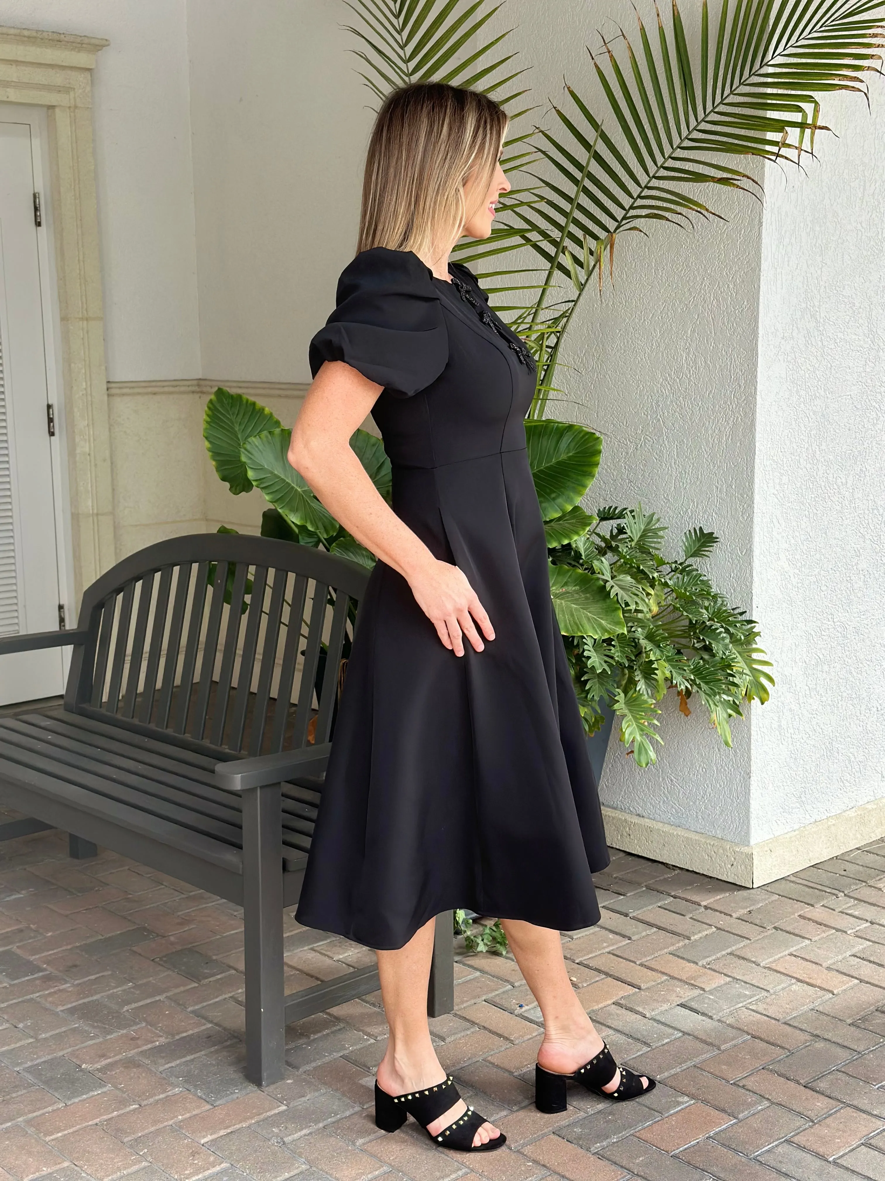 Bow Effortless Elegance Midi Dress