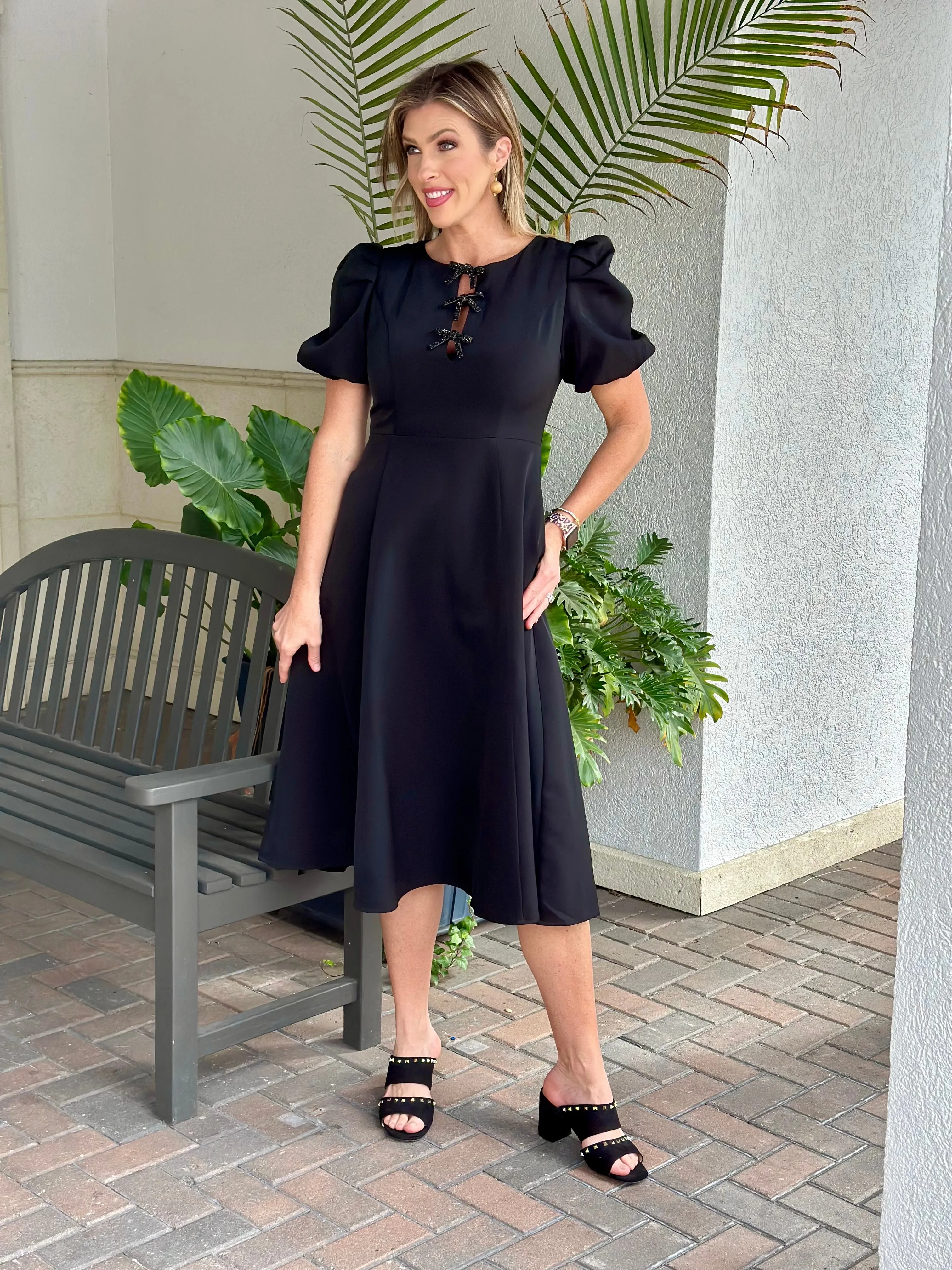 Bow Effortless Elegance Midi Dress