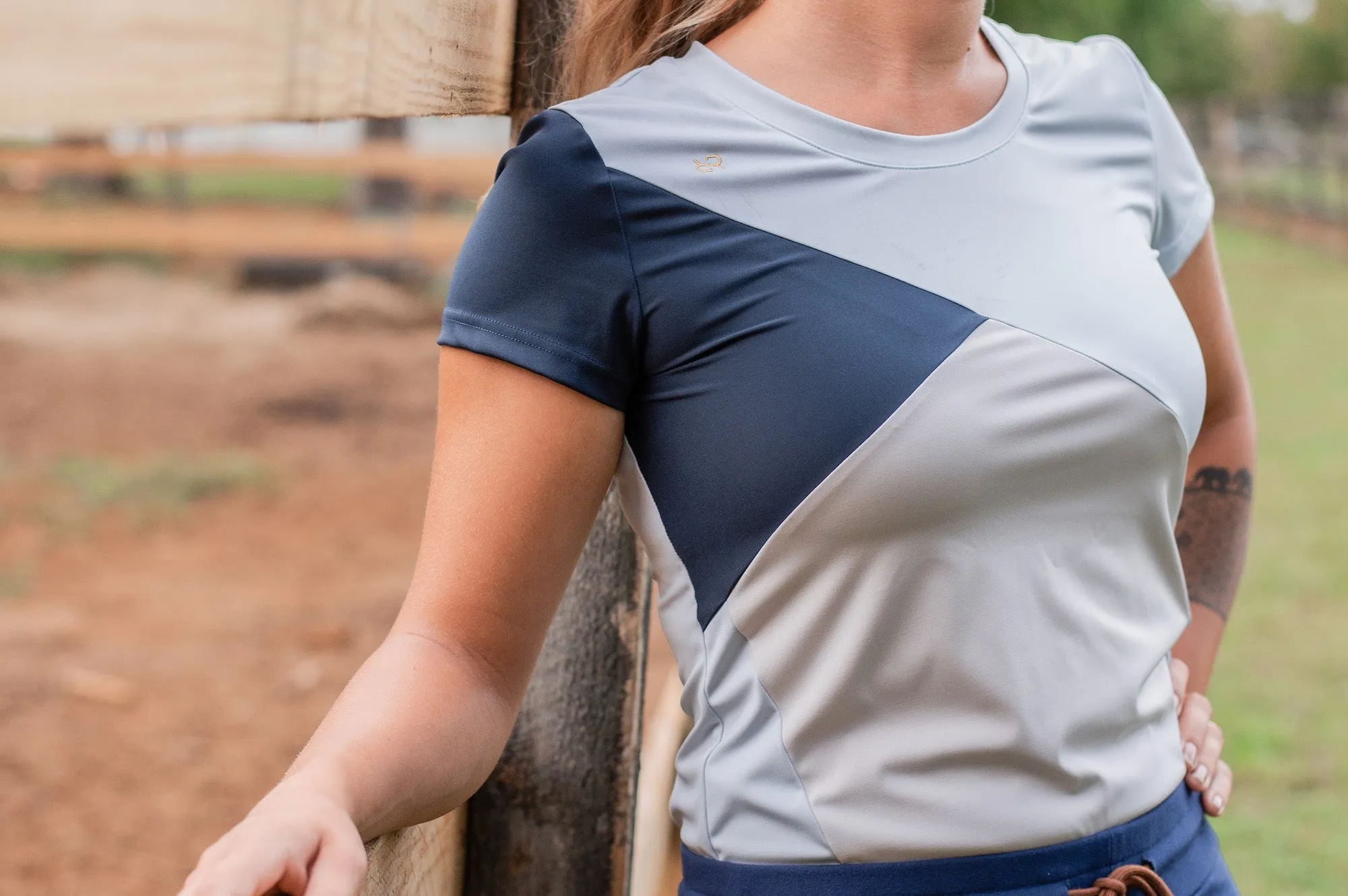 Color Block Short Sleeve Shirt