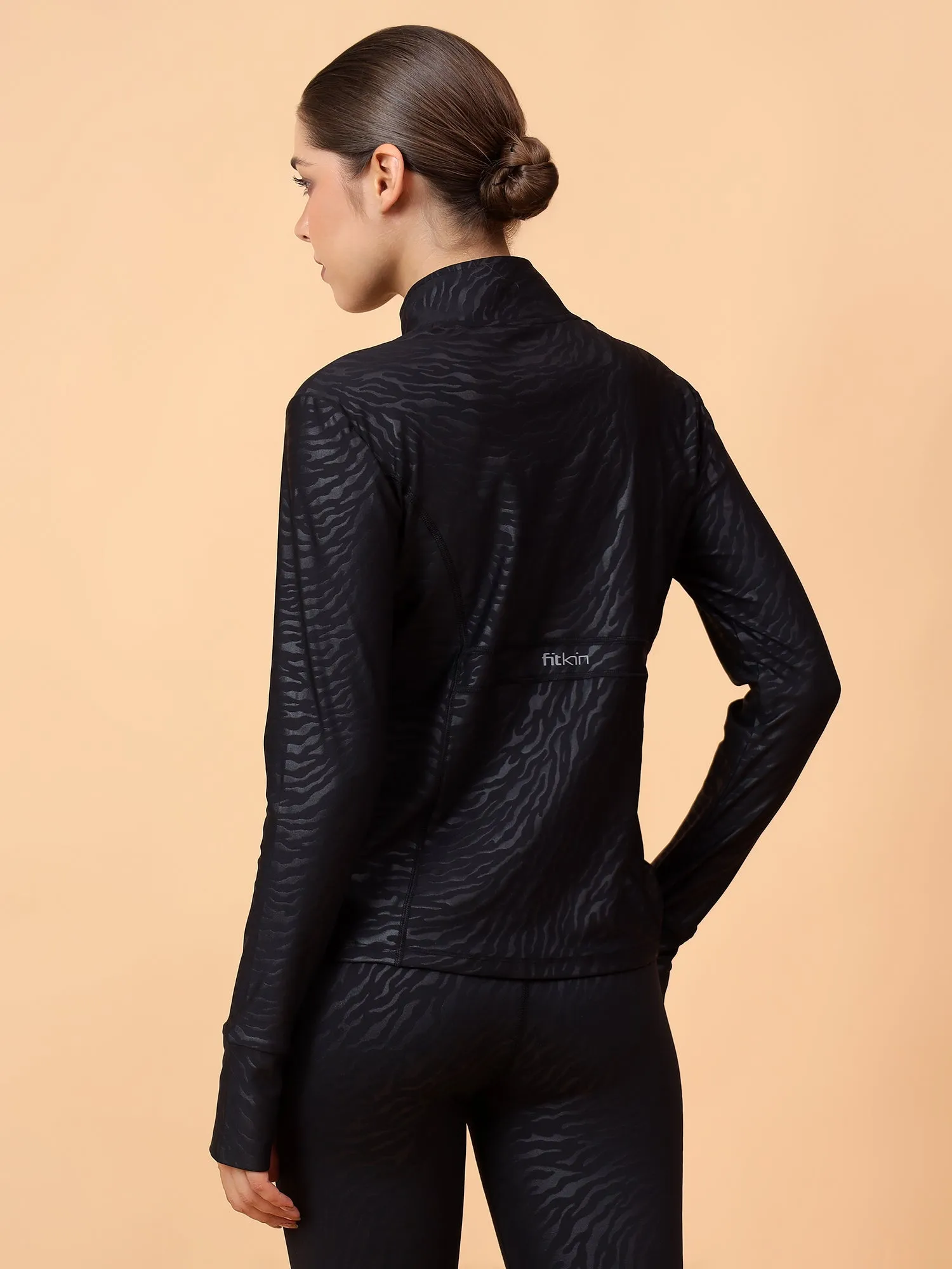 Fitkin Women Black Zebra Print Fit Move Run Jacket