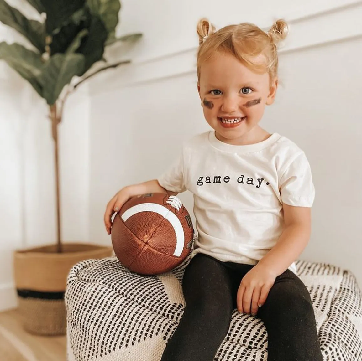 GAME DAY SHORT SLEEVE TEE