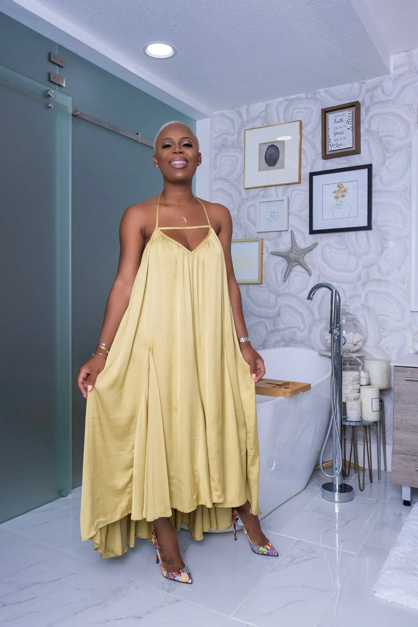 Hold me Silky dress (Sandy Green)