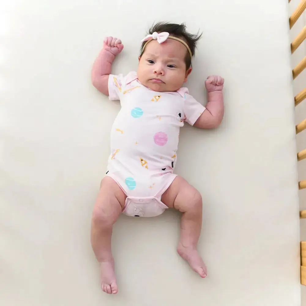 Kyte Baby Short Sleeve Bodysuit in Sakura Space