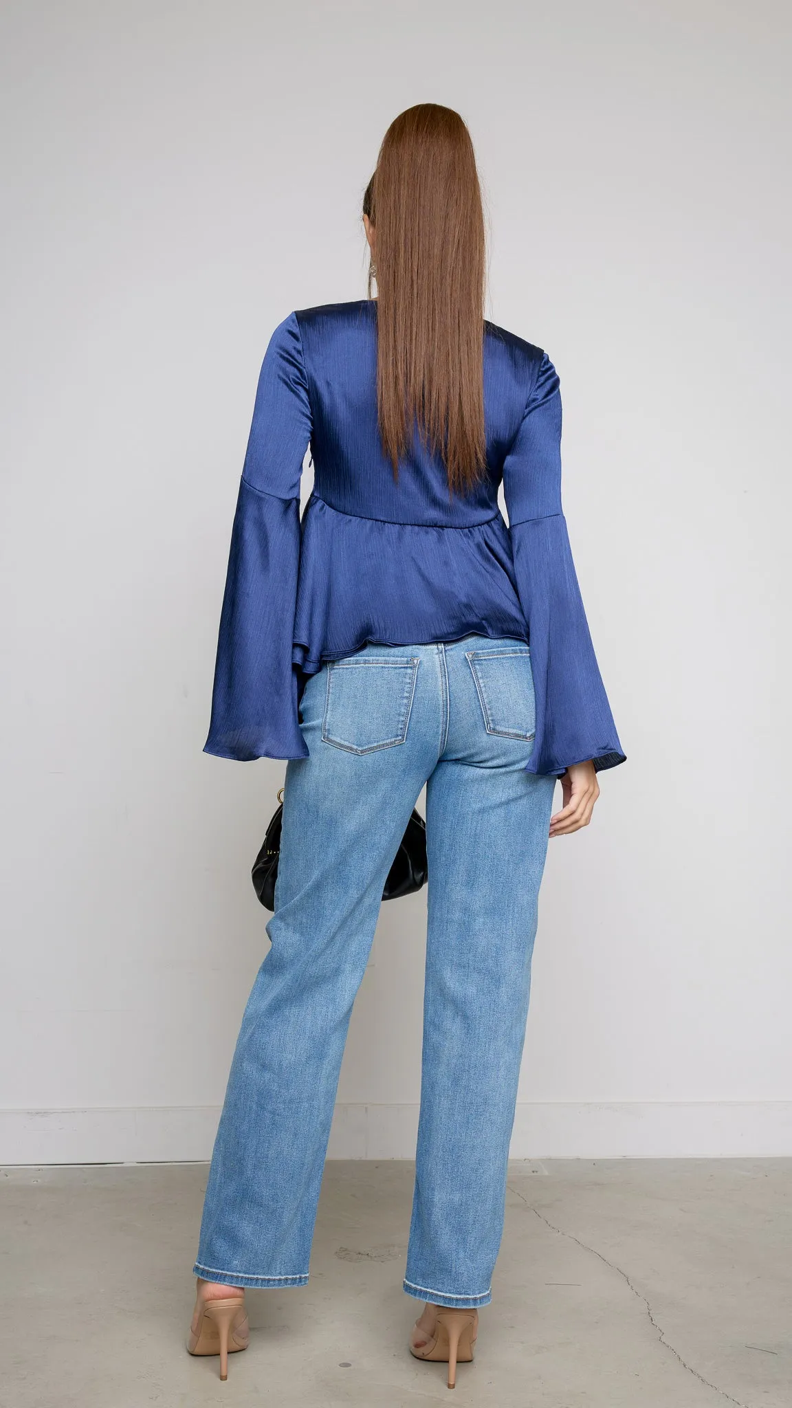 Lovr Long Sleeve Top