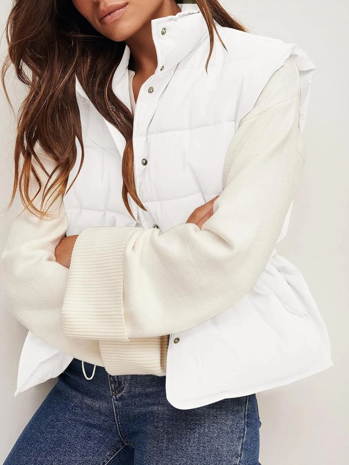 Padded Gilet Women's Vest - Sleeveless Insulated Jacket for Women - Lightweight Outdoor Layering - Ideal for Casual Wear