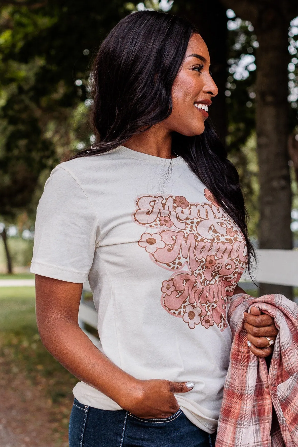 Unconditional Love "Mama" Graphic Tee- Cream