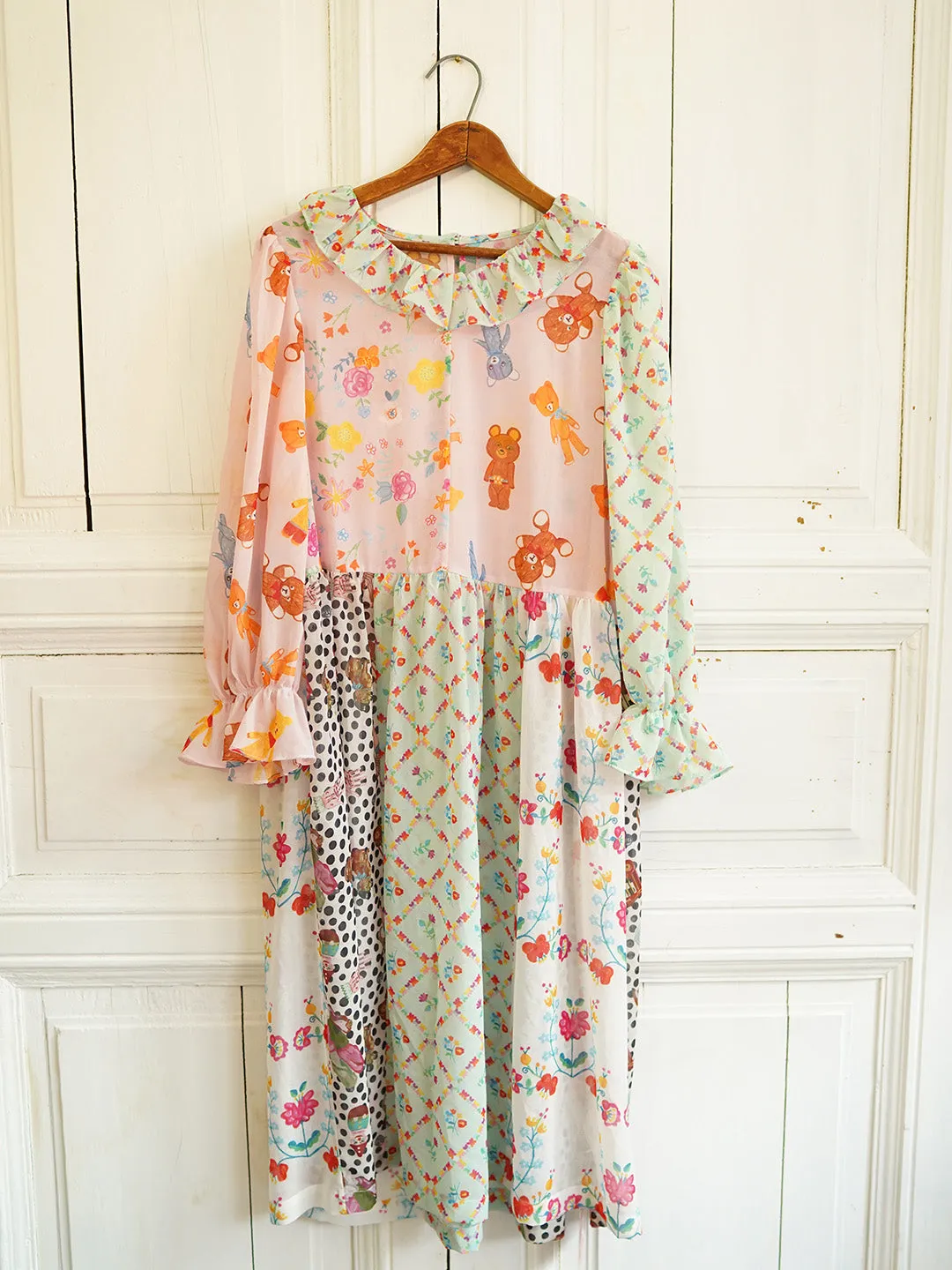 Unlogical Poem Illustrated Print Patchwork Chiffon Dress