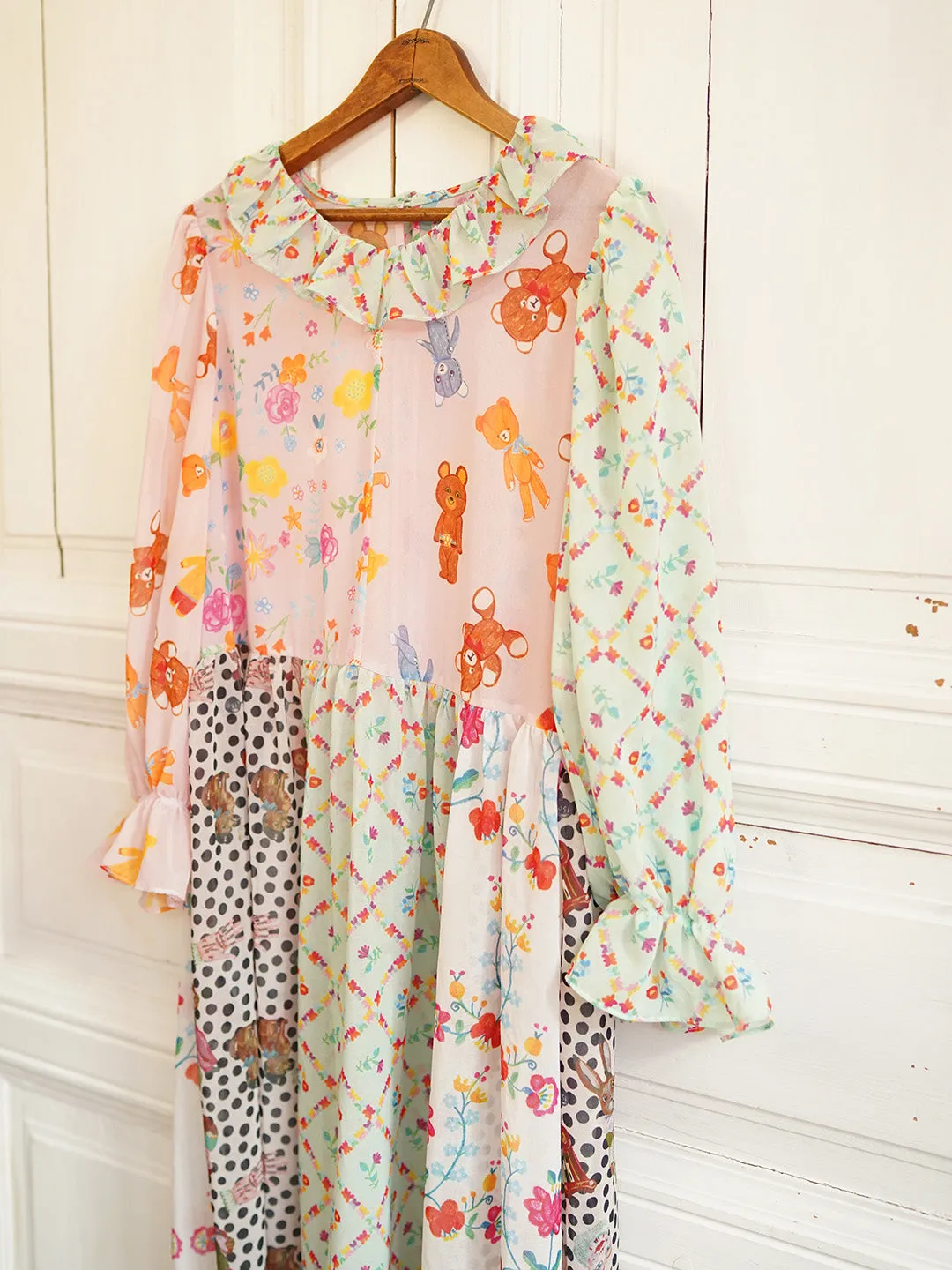 Unlogical Poem Illustrated Print Patchwork Chiffon Dress