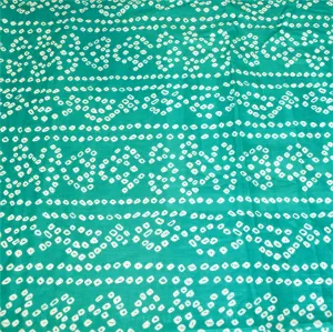 White Diamonds & Stripes on Green Background