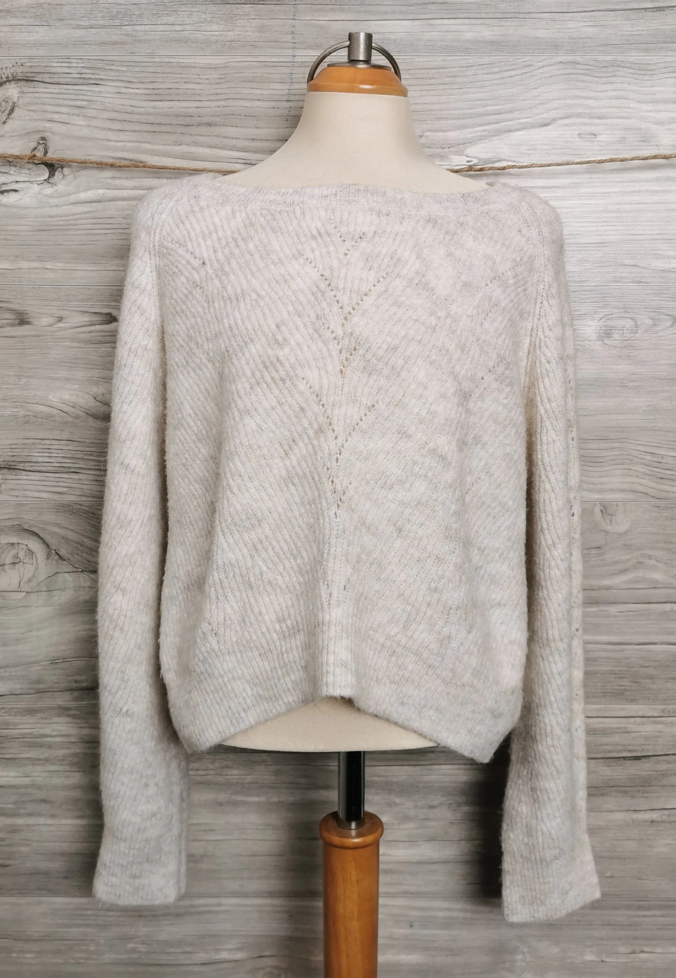 WOMENS SIZE XS - RUBY MOON, Soft Knit, Boatneck Sweater EUC B53